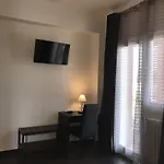 National 5 Bed and Breakfast