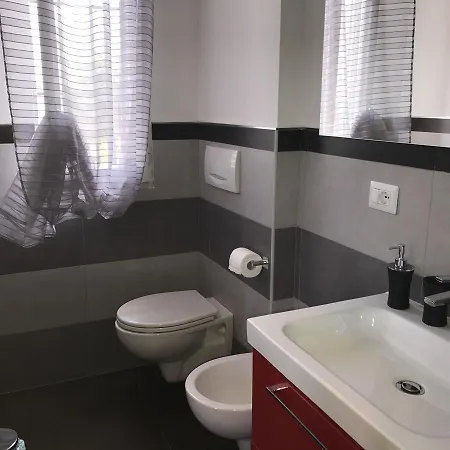 Bed & Breakfast National 5 *